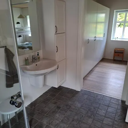 Semesterbostad Bondehuset Ansager